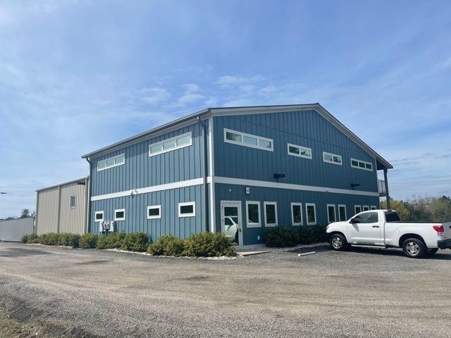 Maritime Building: 819 Coggin Ct, Myrtle Beach, SC 29579